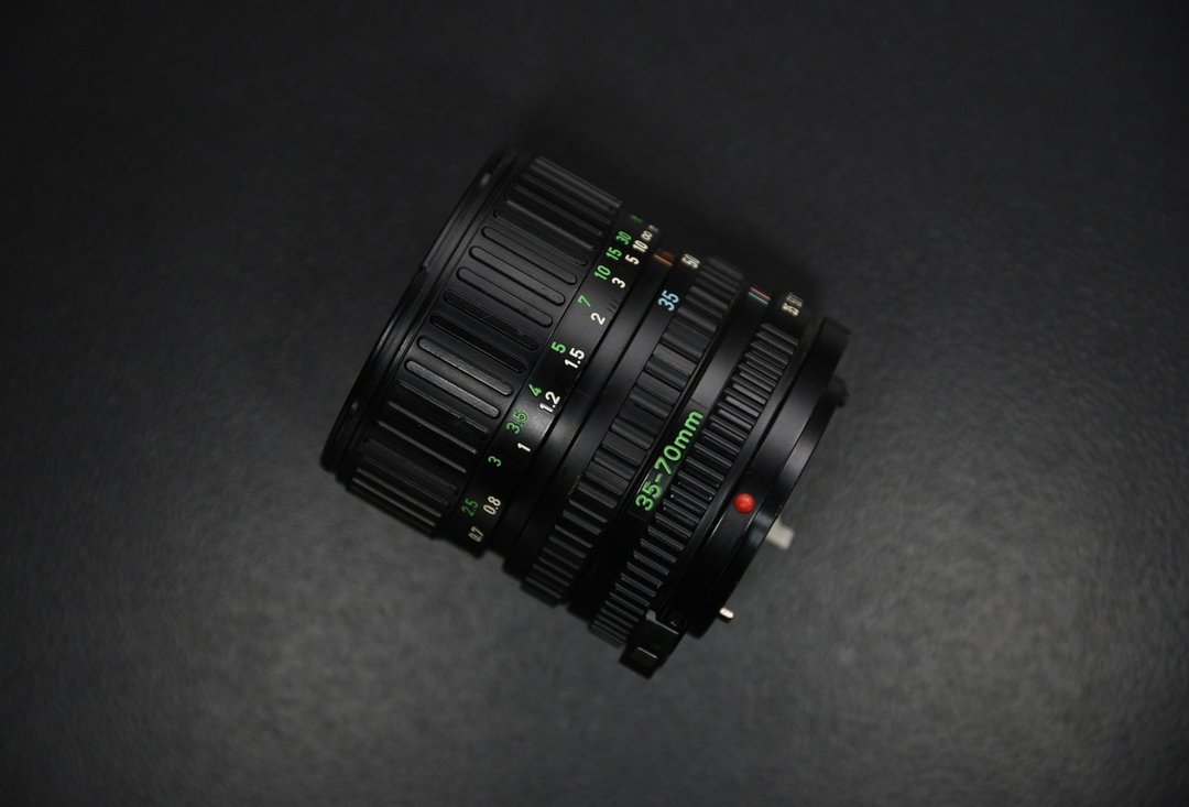 【经典古物】佳能 Canon Zoom 35-70mm F3.5 Macro 微距 手动镜头 - 相机 - 其他金属 