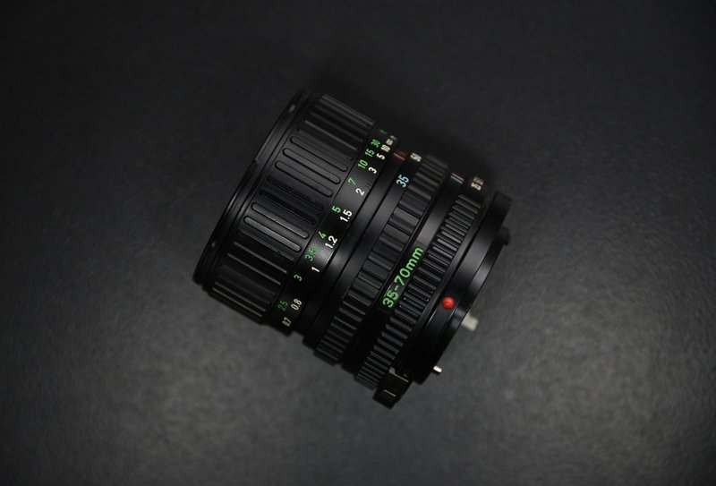 【经典古物】佳能 Canon Zoom 35-70mm F3.5 Macro 微距 手动镜头 - 相机 - 其他金属 