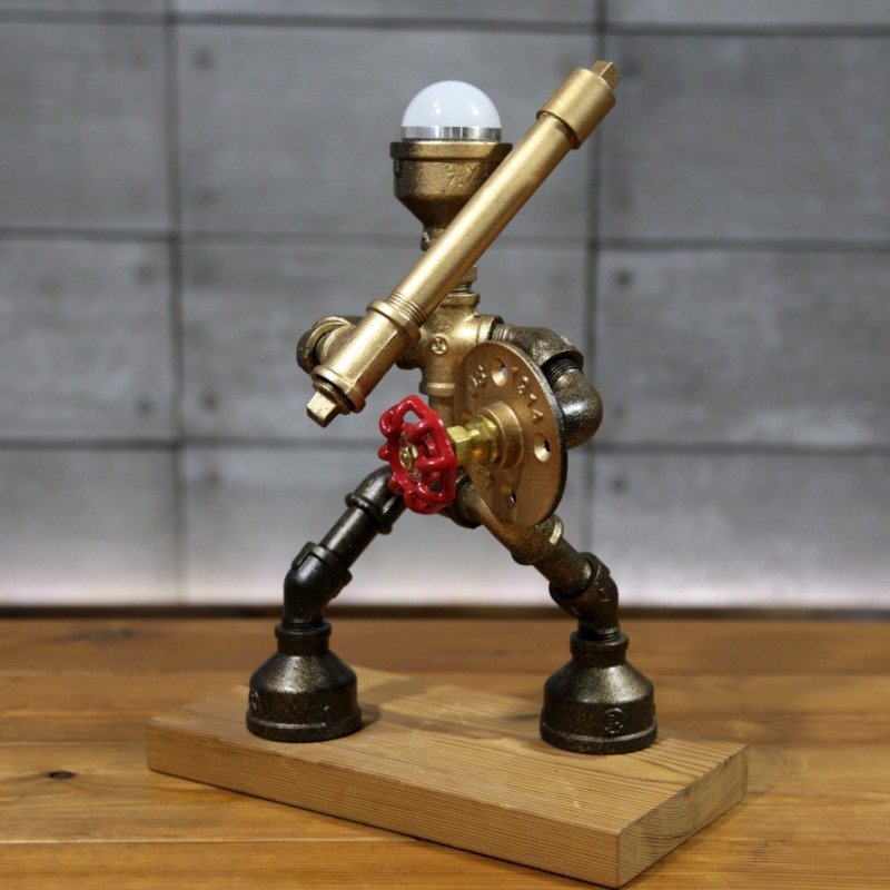 客制化礼物工業風水管機器人檯燈純手工製作創意禮物擺件 - 灯具/灯饰 - 其他金属 咖啡色