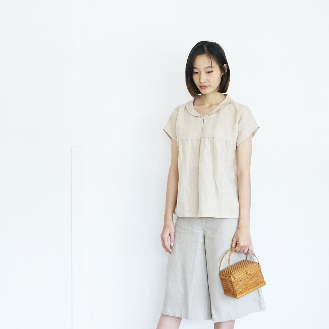 Vanda Blouse : Linen Peter Pan Collar Short Sleeve Blouses Natural Color - 女装上衣 - 棉 灰色