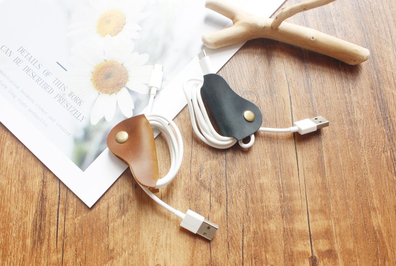耳机 收线器 绕线器 卷线器 USB收纳 整理数据线集线器 C-002 - 钥匙链/钥匙包 - 真皮 灰色