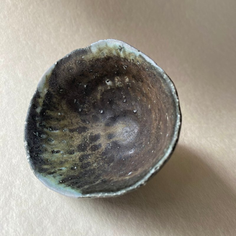 陶/柴烧/绞胎/碗底有小宇宙小杯/附木盒 - 茶具/茶杯 - 陶 黑色