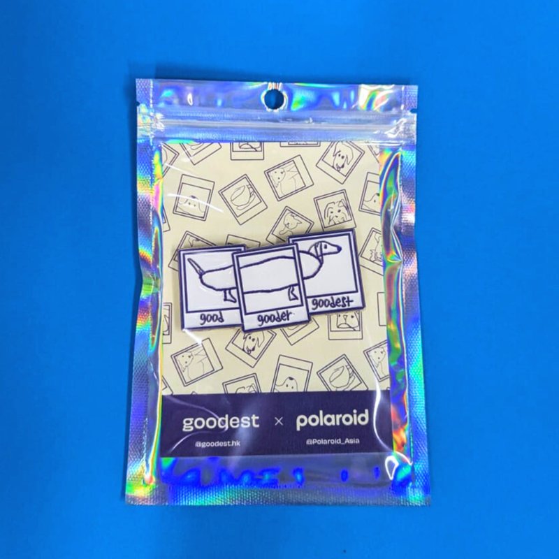 goodest x polaroid 襟章扣针 - 胸针 - 其他金属 蓝色