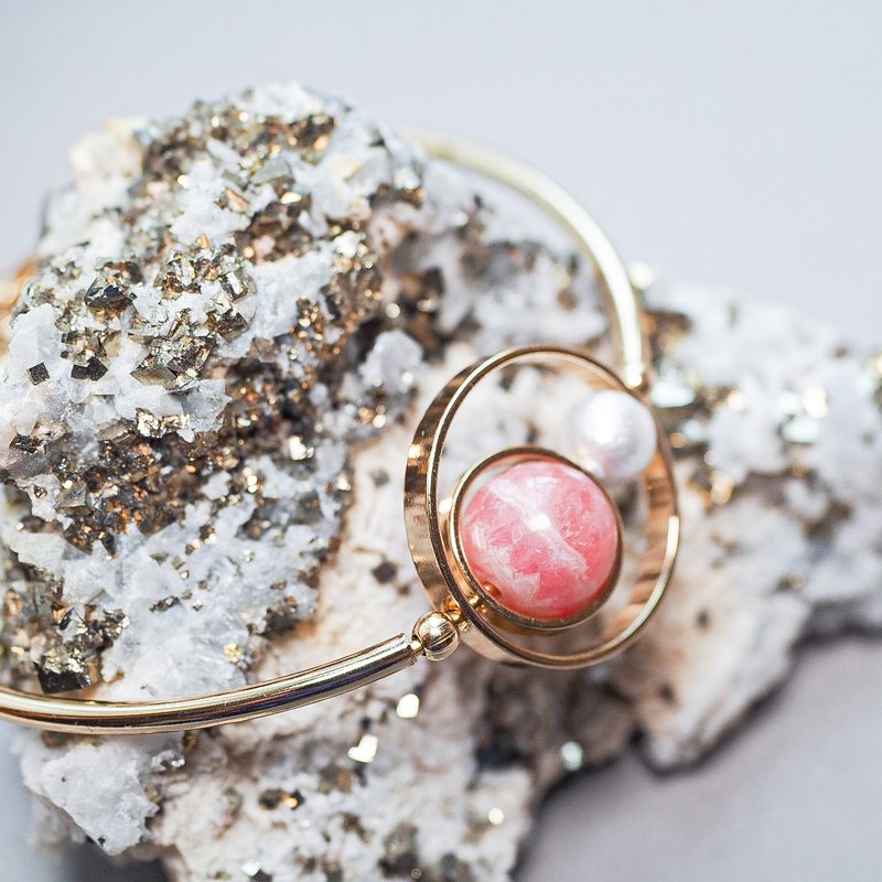 恋爱预告  红纹石  圈圈相相扣  手镯 - 手链/手环 - 其他金属 粉红色