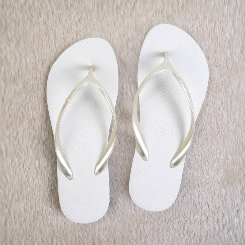 Glint牛奶白 防断美学 强化鞋带版 女夹脚拖 人字拖 拖鞋 MIT QWQ - 拖鞋 - 橡胶 白色