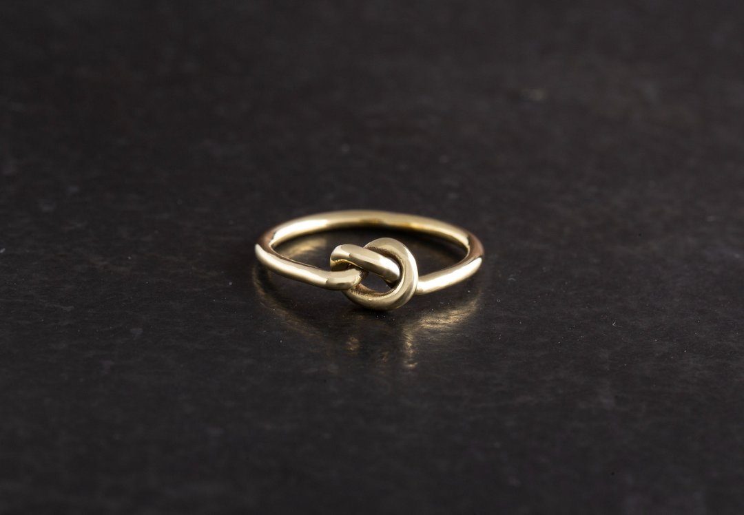 单结1号 黄铜戒指 Knot Tying Ring - 戒指 - 铜/黄铜 金色