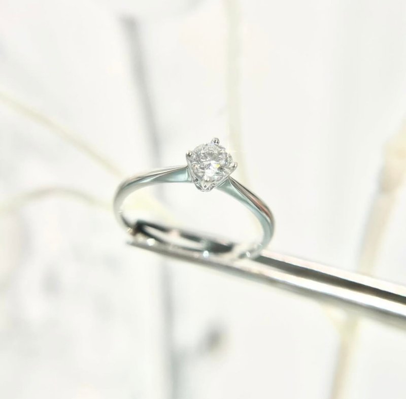 25RJ1824 - 戒指 - 钻石 