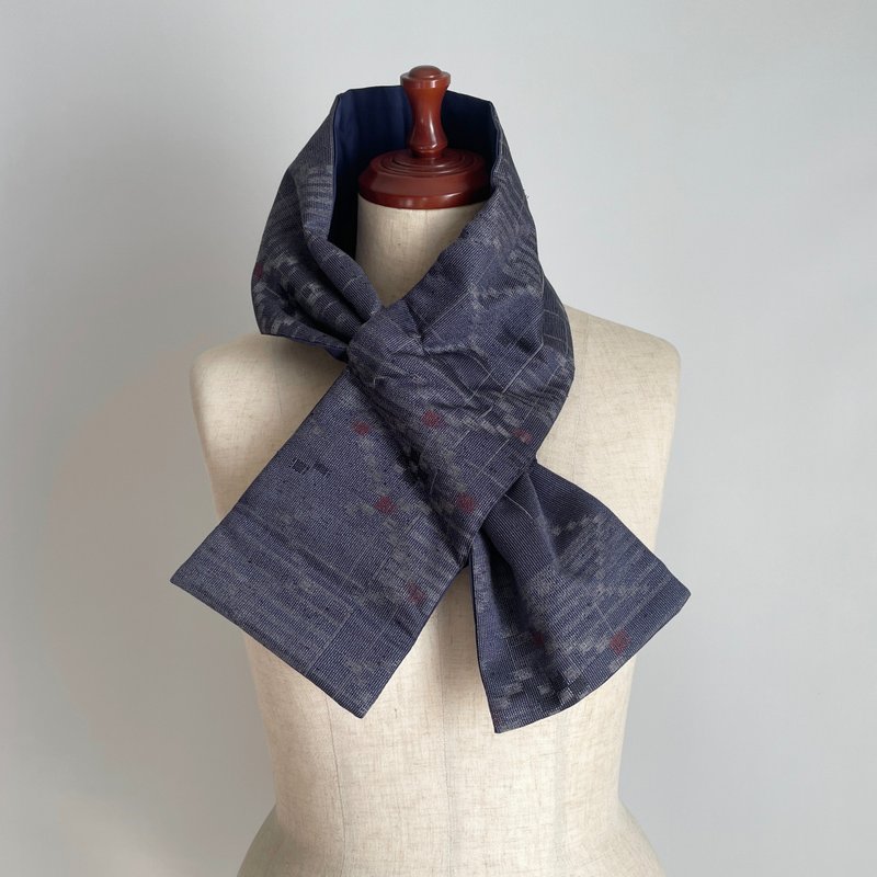 【独一无二】和服 围脖 颈圈 - 羊毛混纺和服布料 深紫色带灰色图案 & 纯棉 深蓝色 - 围巾/披肩 - 羊毛 紫色