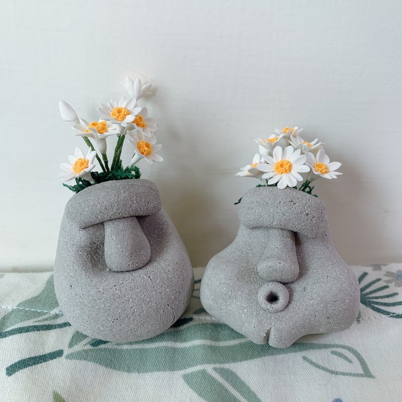 摩艾脑袋开花 雏菊 玫瑰 摩艾 毕业生日礼物 纪念日礼 生日礼物 - 干燥花/捧花 - 粘土 