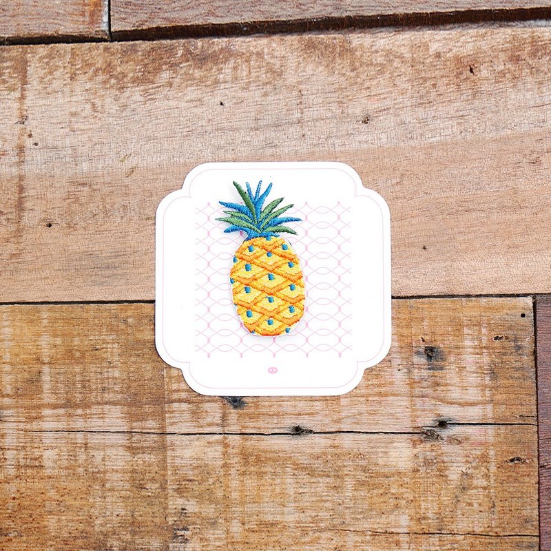 MOGU/杂货/绣片别针-旺旺来 - 胸针 - 绣线 橘色