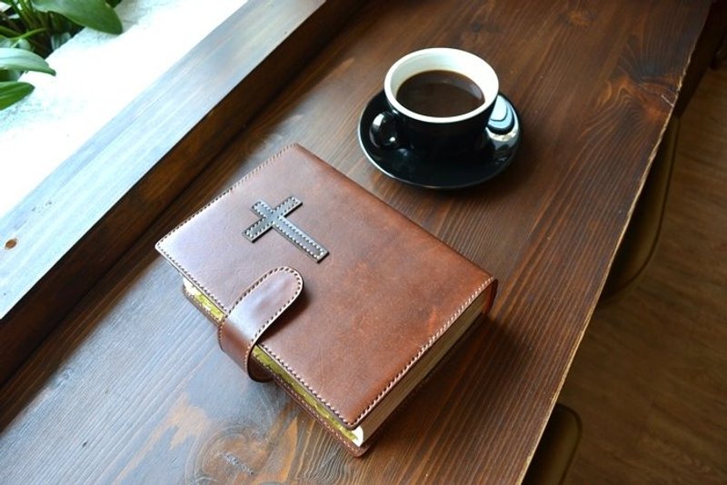 真牛皮 手作圣经书套 十字架 (不包含纸本圣经)定制  打印英文字 - 刊物/书籍 - 真皮 多色