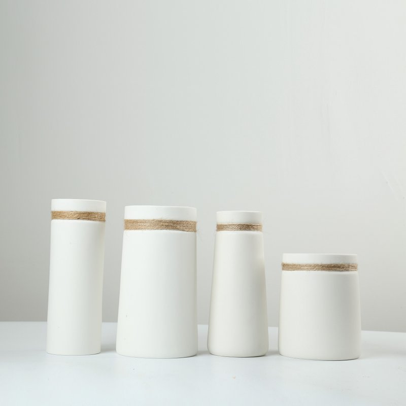 ZESEE | Sunny Flax 亚麻花的夏天 装饰花瓶 - 花瓶/陶器 - 瓷 白色