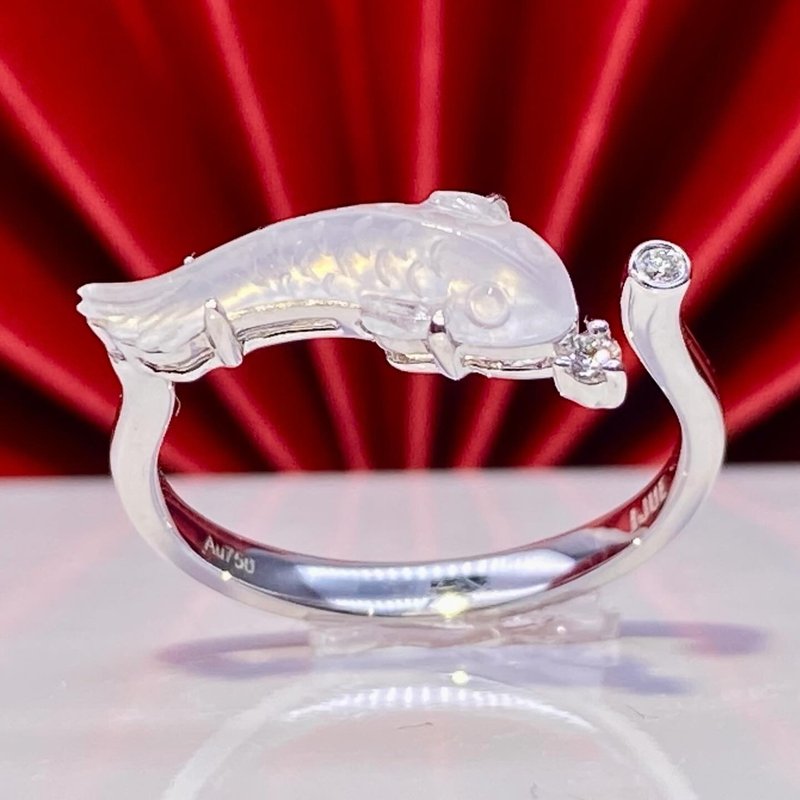 期间限定 - 18K白金钻石白冰锦鲤鱼形翡翠戒指 - 戒指 - 宝石 