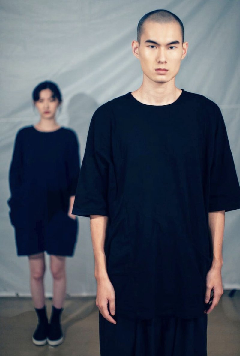 双生 版型上衣 (黑/白) Organic Cotton - 男装上衣/T 恤 - 棉．麻 黑色