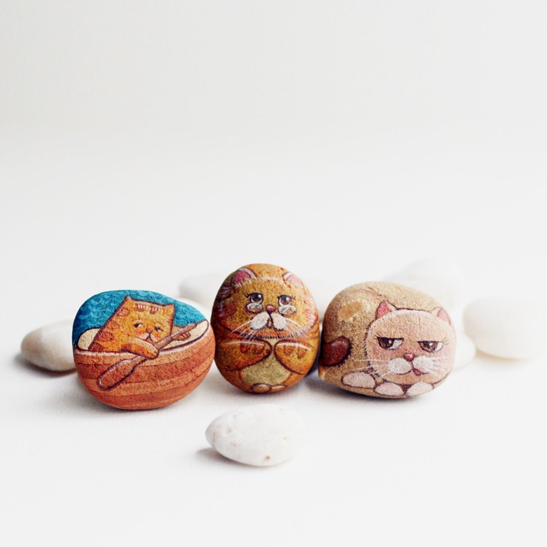 small cats. (Stone painting) - 玩偶/公仔 - 石头 多色
