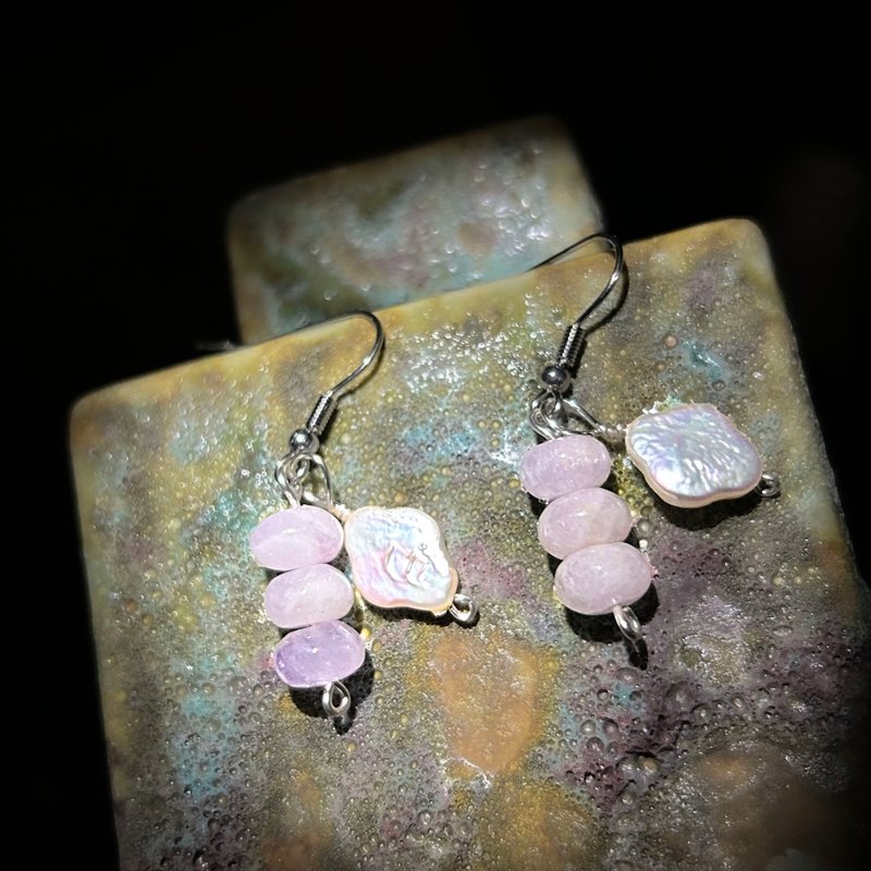 【独一无二款】紫锂辉耳环 金属编织(钢针) - 耳环/耳夹 - 水晶 紫色