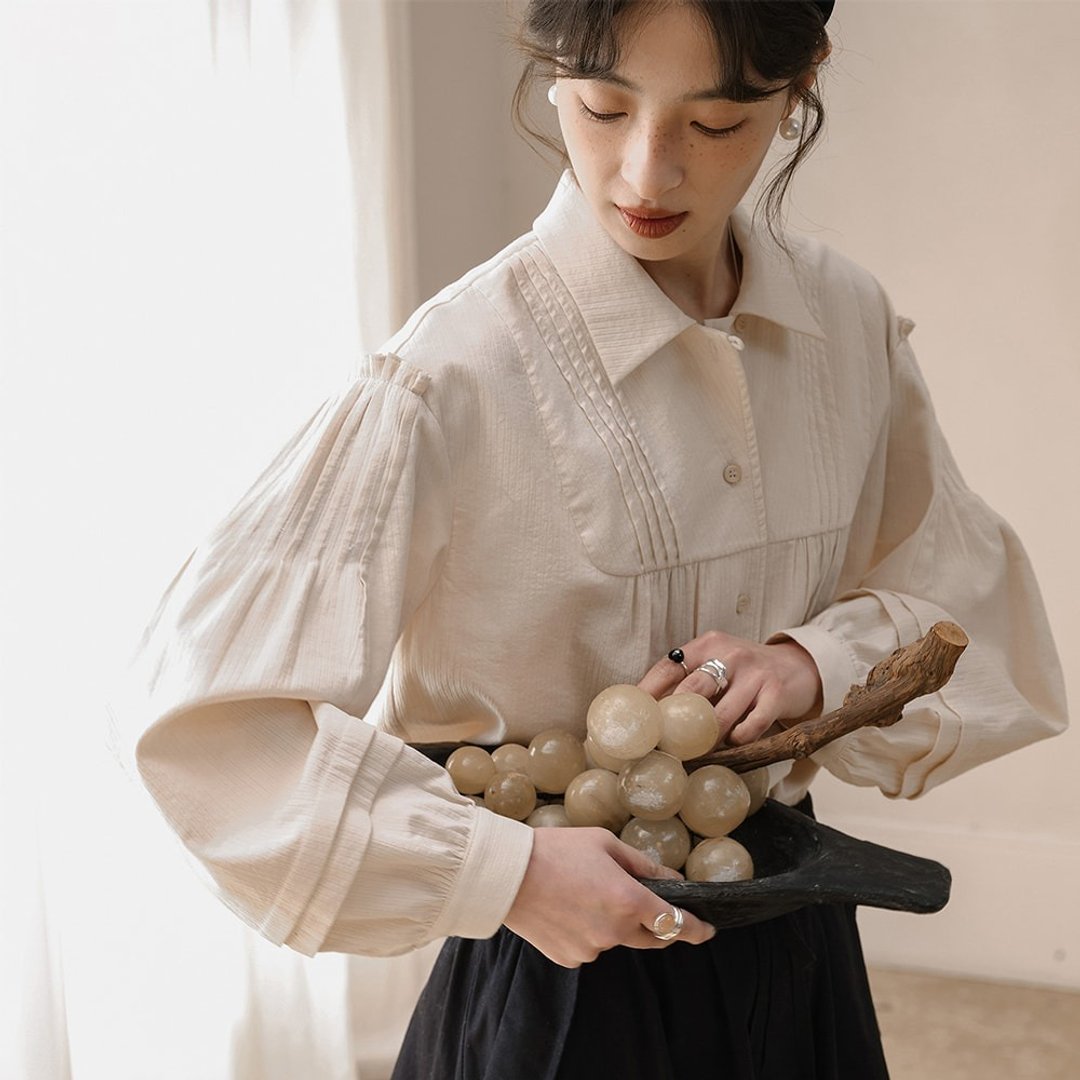 奶杏色法式泡泡袖衬衫|衬衫|上衣|春款|Sora-1156 - 女装衬衫 - 棉 白色
