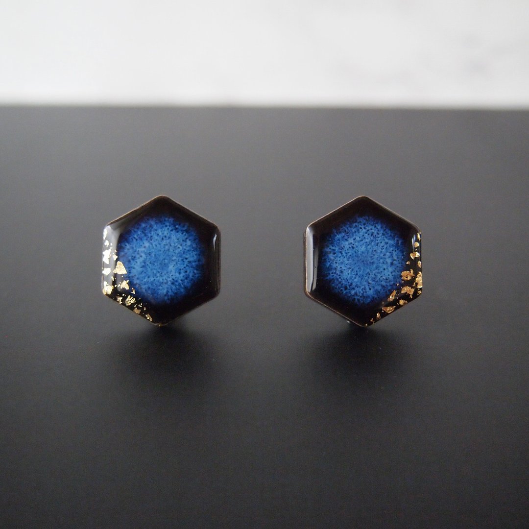 Hexagonal Mino ware Earrings (Haku) Earrings / Clip-On - 耳环/耳夹 - 瓷 蓝色