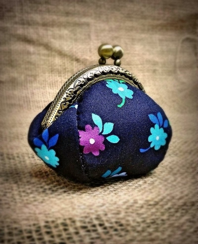 【MY。手作】Kiss lock 零钱包 - 零钱包 - 棉．麻 蓝色