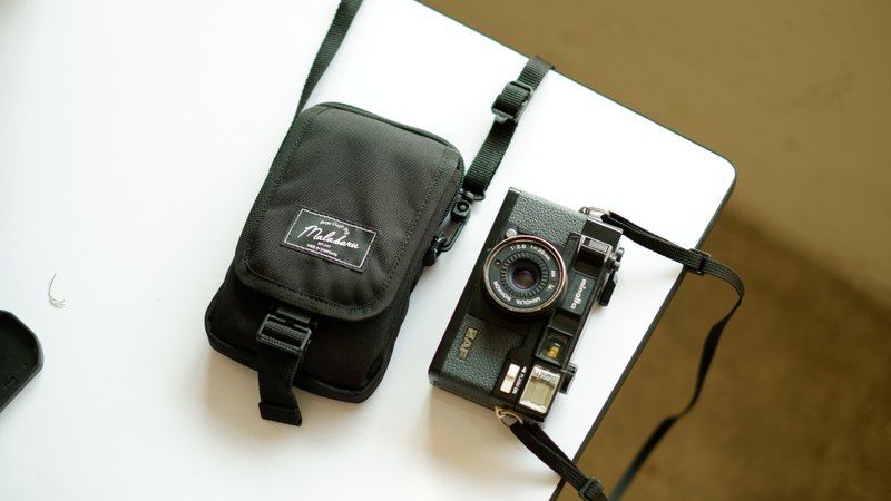 MLBR Becky crossbody pouch bag waterproof fabric bag - 侧背包/斜挎包 - 尼龙 黑色