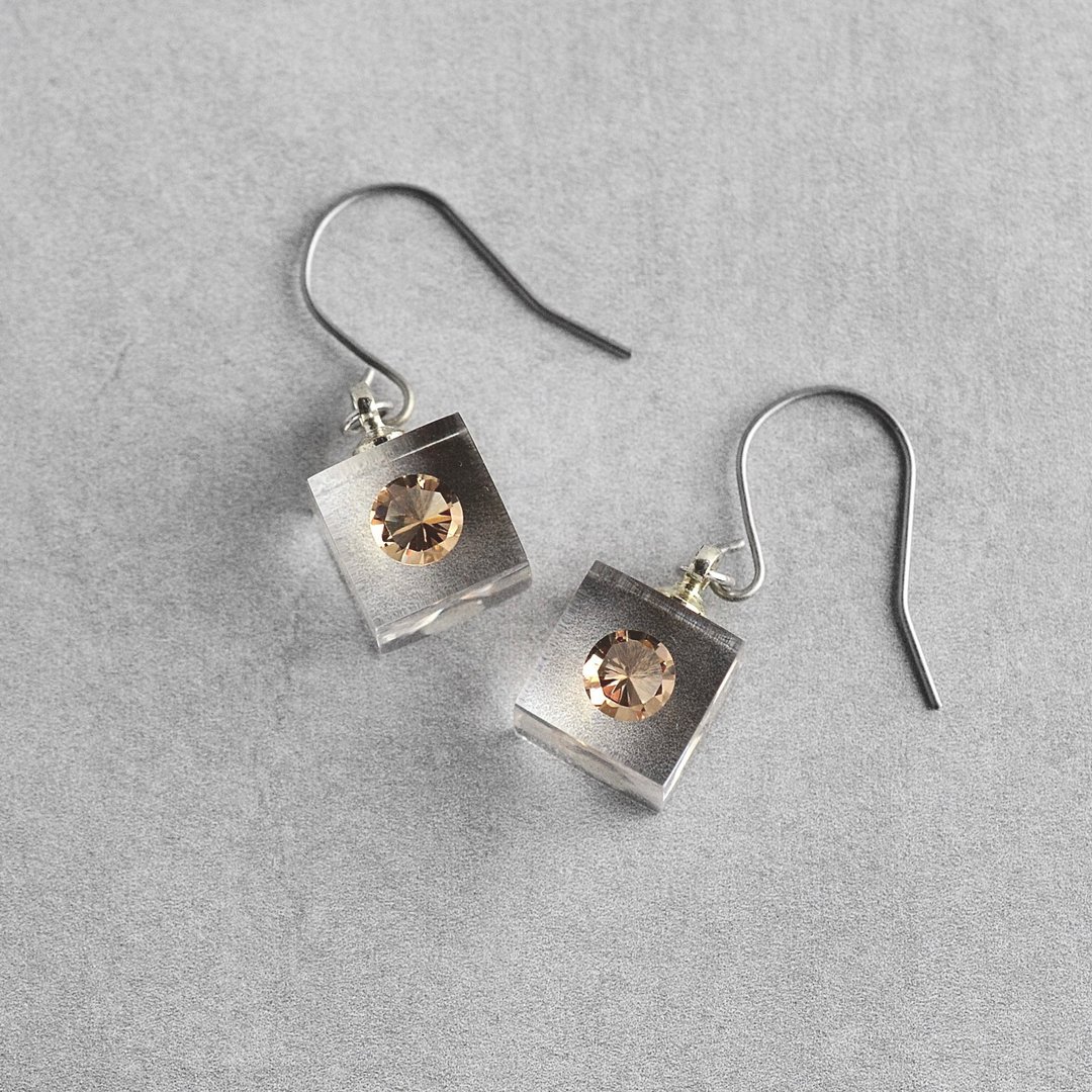 Drop Earrings, Champagne Gold, Zirconia, Simple, Resin, Titanium Earrings, Silver Color, Birthday Gift, - 耳环/耳夹 - 树脂 金色