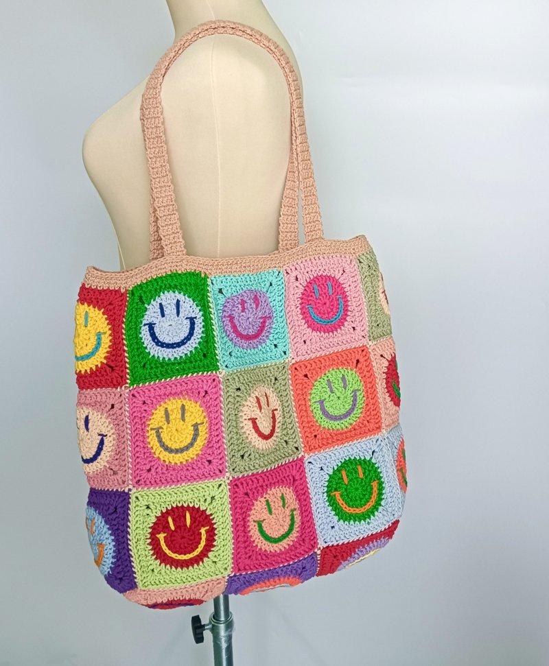 用漂白绳制成的 Granny Square 手提袋 - 手提包/手提袋 - 棉．麻 