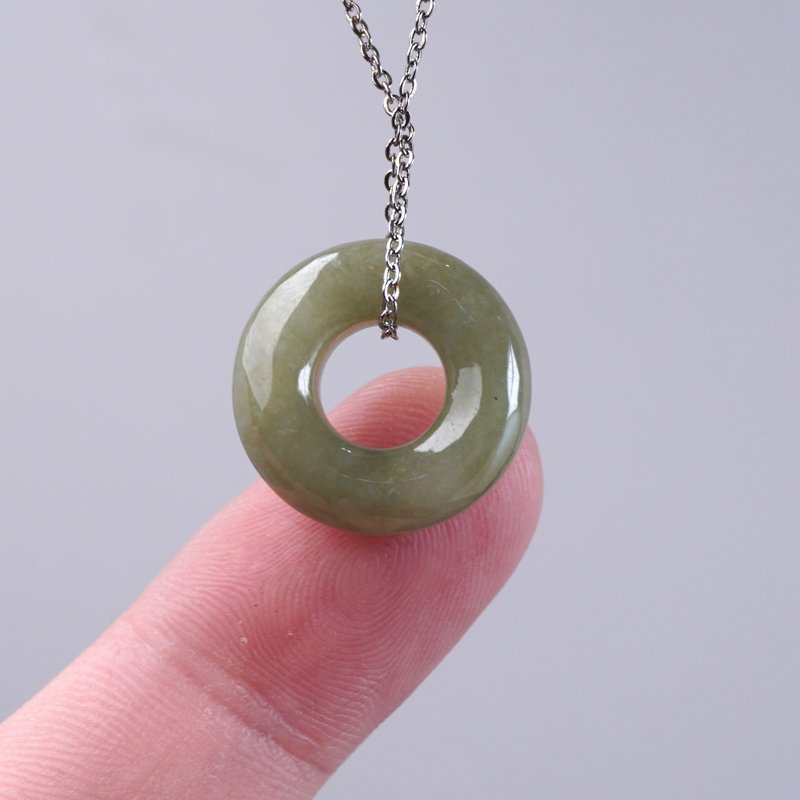 【愿·平安】冰绿翡翠平安扣吊饰 | 天然缅甸玉翡翠A货 | 送礼 - 项链 - 玉石 绿色