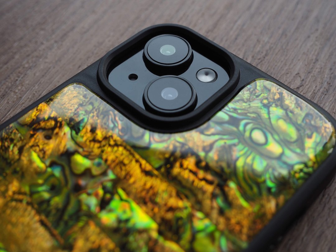 黄色 鲍鱼贝壳 手工手机壳 适用iPhone18,17,16,15,14,13 Pro Max - 手机壳/手机套 - 贝壳 黄色
