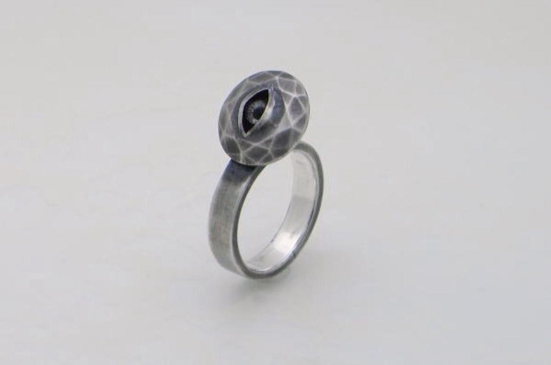 stare stone ring_2 (s_m-R.47) 銀 玻 戒指 指环 眼 睛 目 jewelry sterling silver glass eye - 戒指 - 纯银 银色