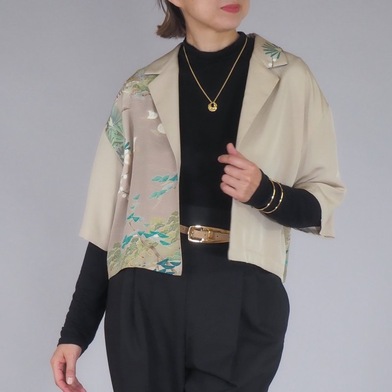 【日本制造】日本复古和服翻版、短款衬衫女式 M-L、丝绸、蝴蝶 - 女装衬衫 - 丝．绢 灰色