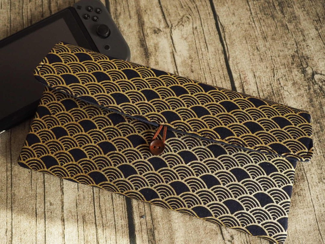 英国制作 日式和风金色波浪  switch ipad 电脑保护套 书套 - 电脑包 - 棉 金色