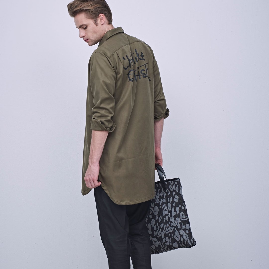 Stone@S Longline Shirt / 手写 文字 罩衫 长版 衬衫 - 男装衬衫 - 棉 卡其色