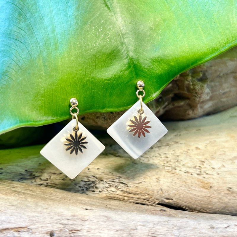 贝壳系列 / 芒 /耳环 / 耳夹 - 耳环/耳夹 - 贝壳 白色