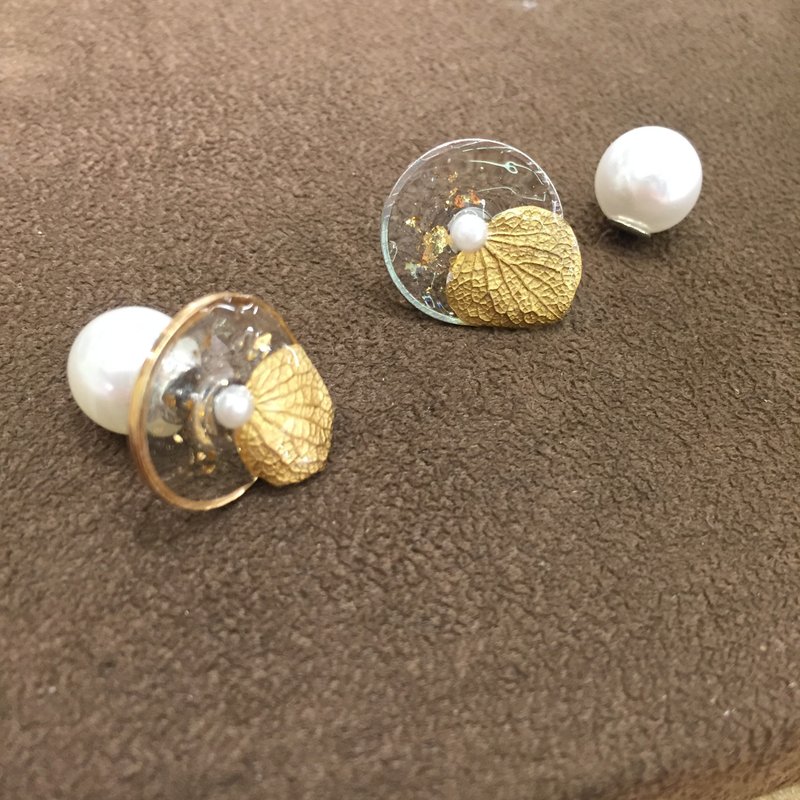 真花金花瓣单片金箔耳后珍珠 - 耳环/耳夹 - 植物．花 橘色