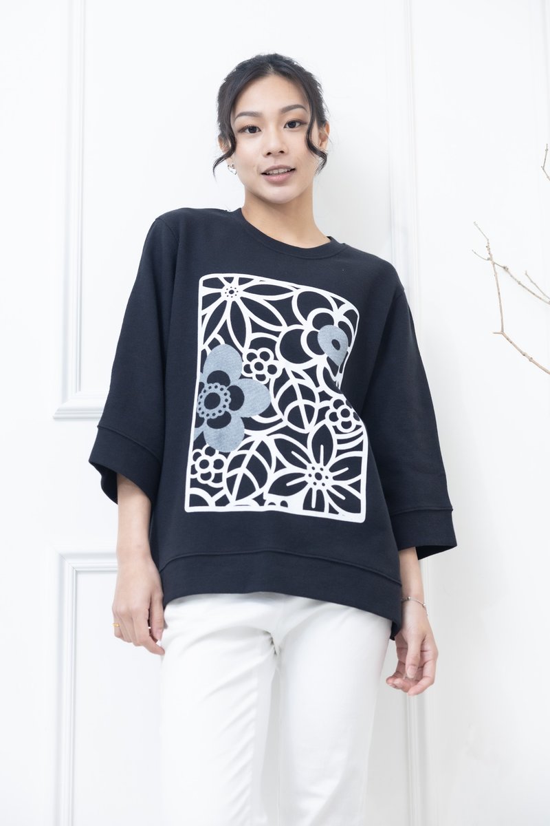 白线花朵方框厚磅上衣 黑色 - 女装上衣 - 其他材质 黑色