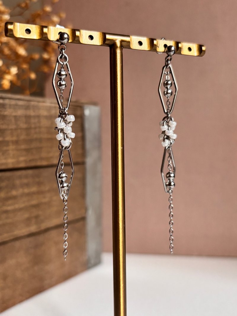 纷飞 不锈钢耳环 长耳环  日本珠 - 耳环/耳夹 - 不锈钢 蓝色