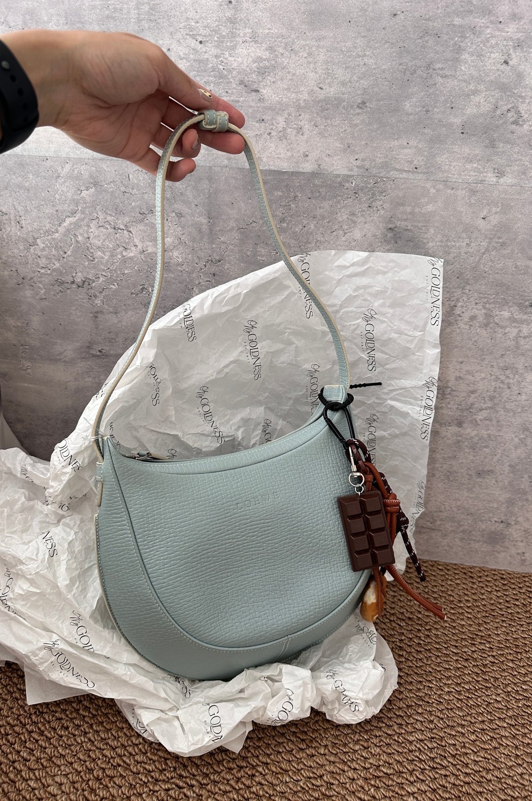 中古包 Loewe罗威 雾霾蓝半月包 - 手提包/手提袋 - 真皮 蓝色