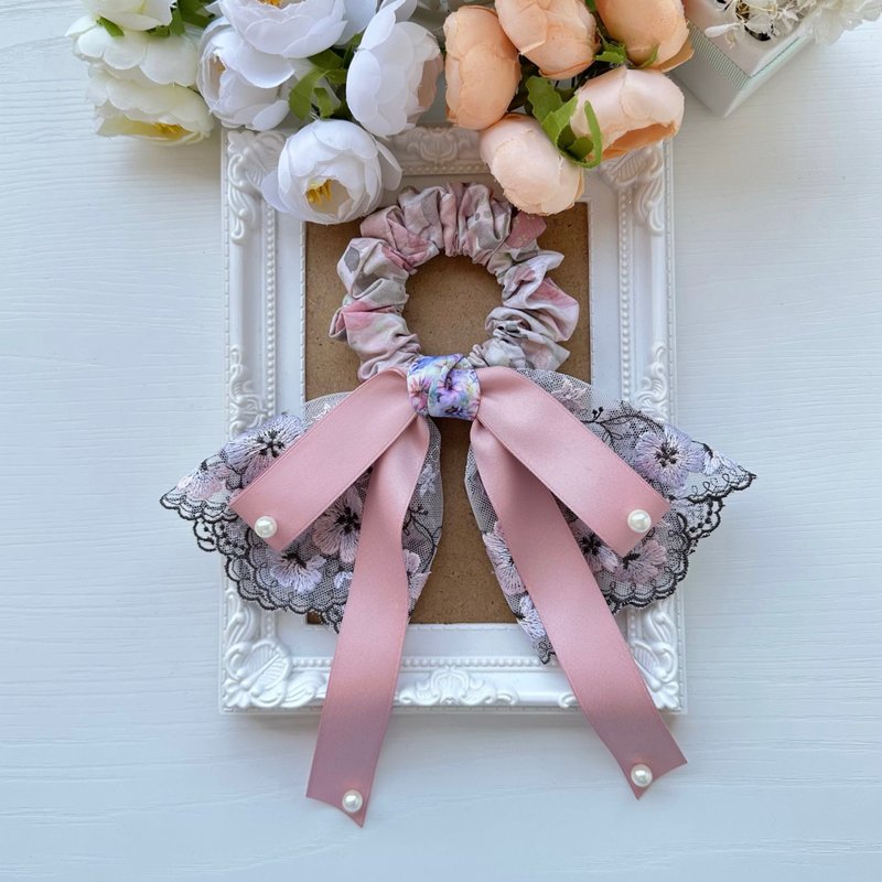 长尾蝴蝶结蕾丝浪漫风格棉布发圈大肠圈发饰-灰粉色 - 发饰 - 其他材质 粉红色