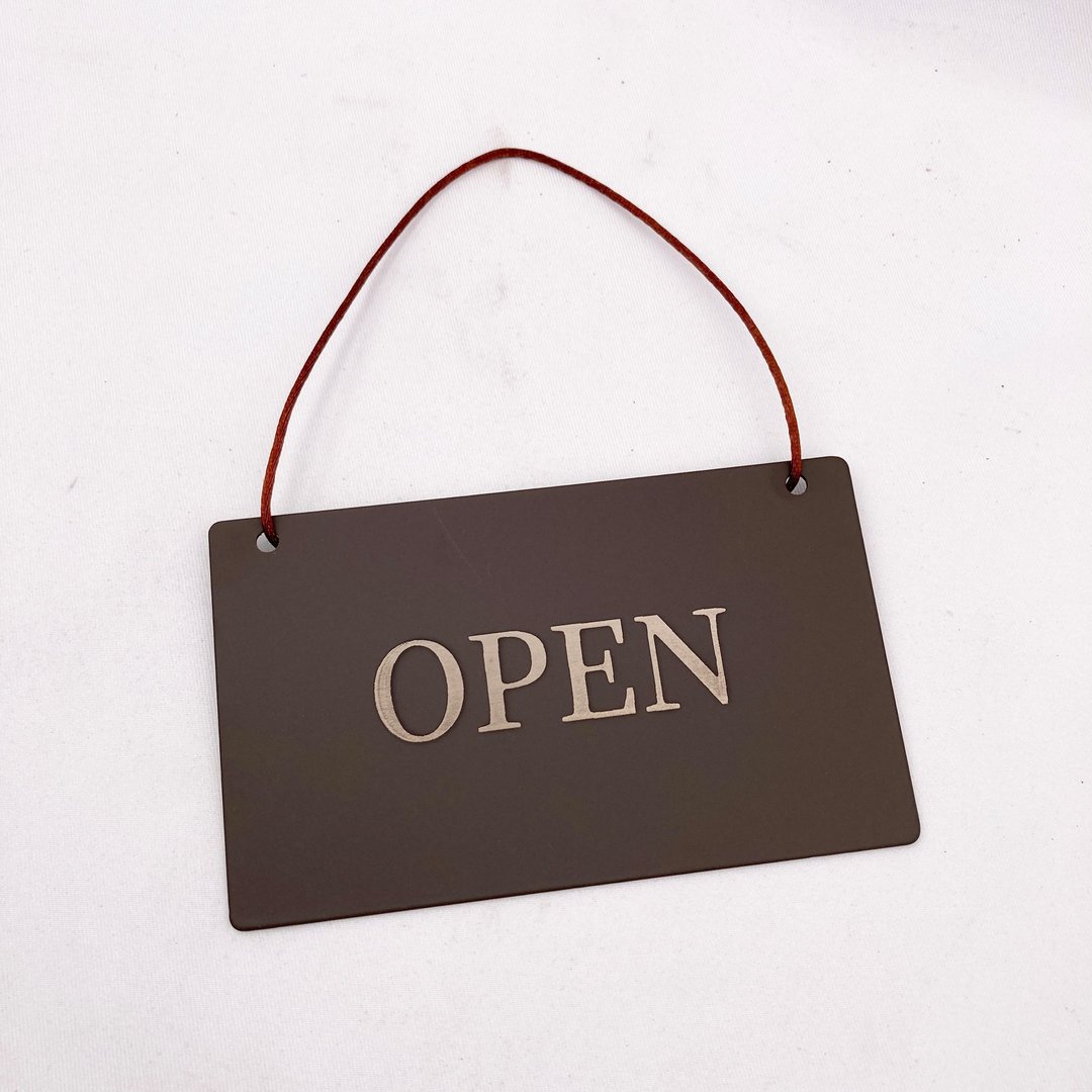 内敛款 OPEN CLOSED 不锈钢双面标示牌可翻转 营业中 休息中 挂牌 - 门帘/门牌 - 不锈钢 咖啡色