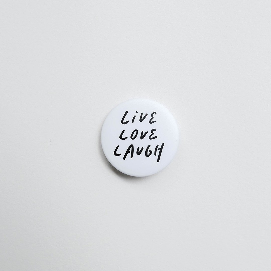 WHOSMiNG - PIN别针 LIVE LOVE LAUGH - 胸针 - 塑料 白色