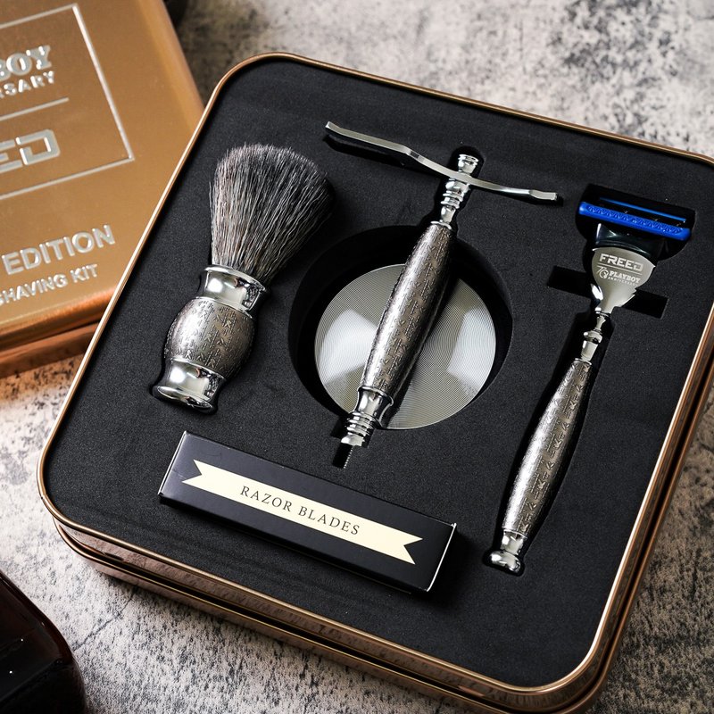 定制化礼物 【FREED x PLAYBOY】五刀式刮胡刀豪华四件组礼盒 - 男性清洁护肤品 - 其他金属 银色