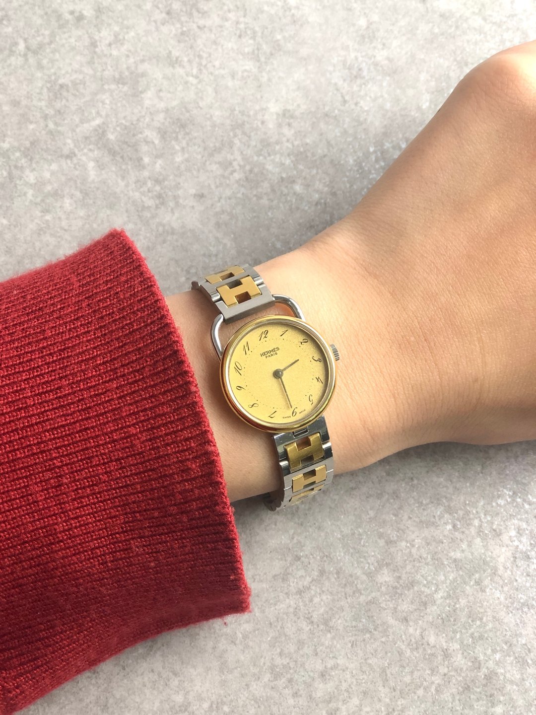 【VintageShop solo 日本直送中古包专卖店】HERMES 爱马仕 Arceau 腕表 金色 x 银色 不锈钢 复古 vintage 经典 5s8mvn - 女表 - 不锈钢 金色
