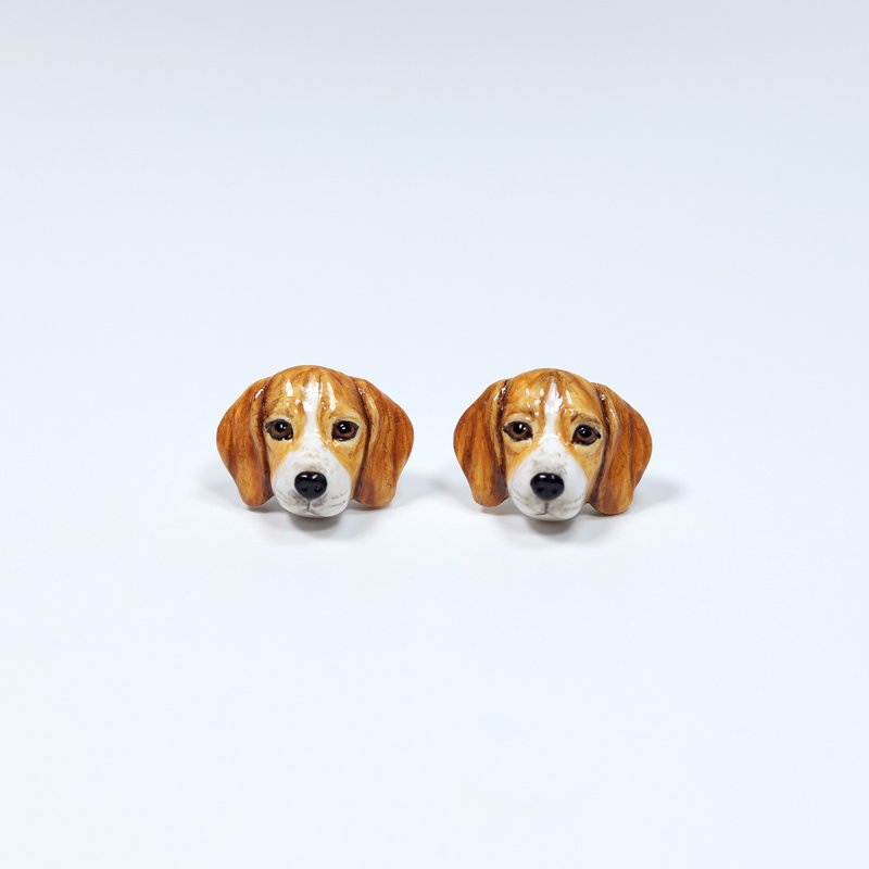 Beagle dog Earrings, Dog Stud Earrings, Dog lover gifts - 耳环/耳夹 - 粘土 咖啡色