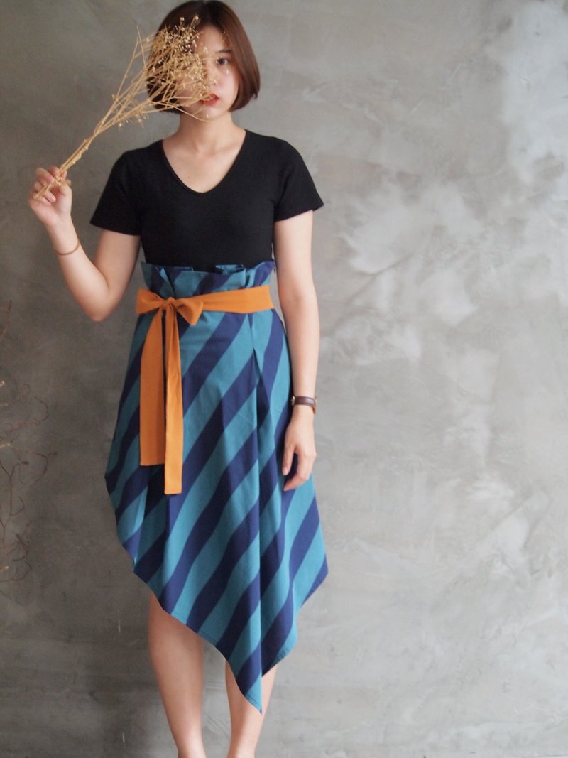 宽条纹不规则裙 // 蓝蓝紫紫的 - 裙子 - 棉．麻 蓝色