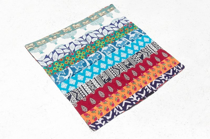 情人节礼物 限量一件 蓝染indigo手工方巾 / 木刻印拼布方巾 / 印花方巾 / 棉布方巾 - 行走于沙漠民族图腾 - 丝巾 - 棉．麻 多色