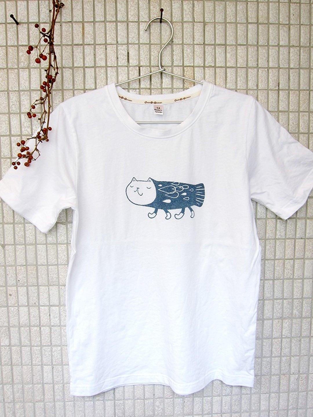 绝版蓝染纯棉中性Tshirt – 纯白的你 / 鱼喵散步 - 中性连帽卫衣/T 恤 - 棉 白色