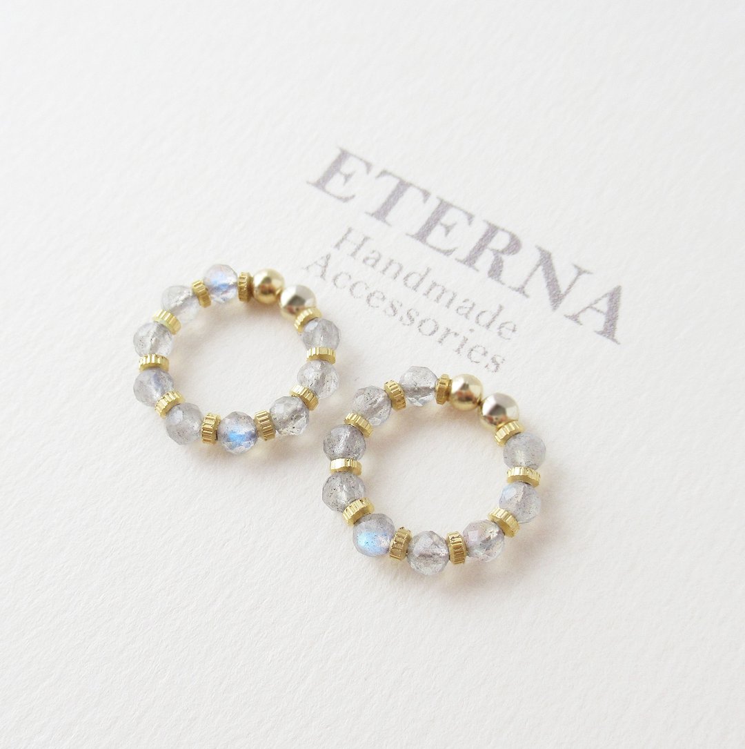 Labradorite and metal beads, tiny hoop earrings 夾式耳環 - 耳环/耳夹 - 石头 银色