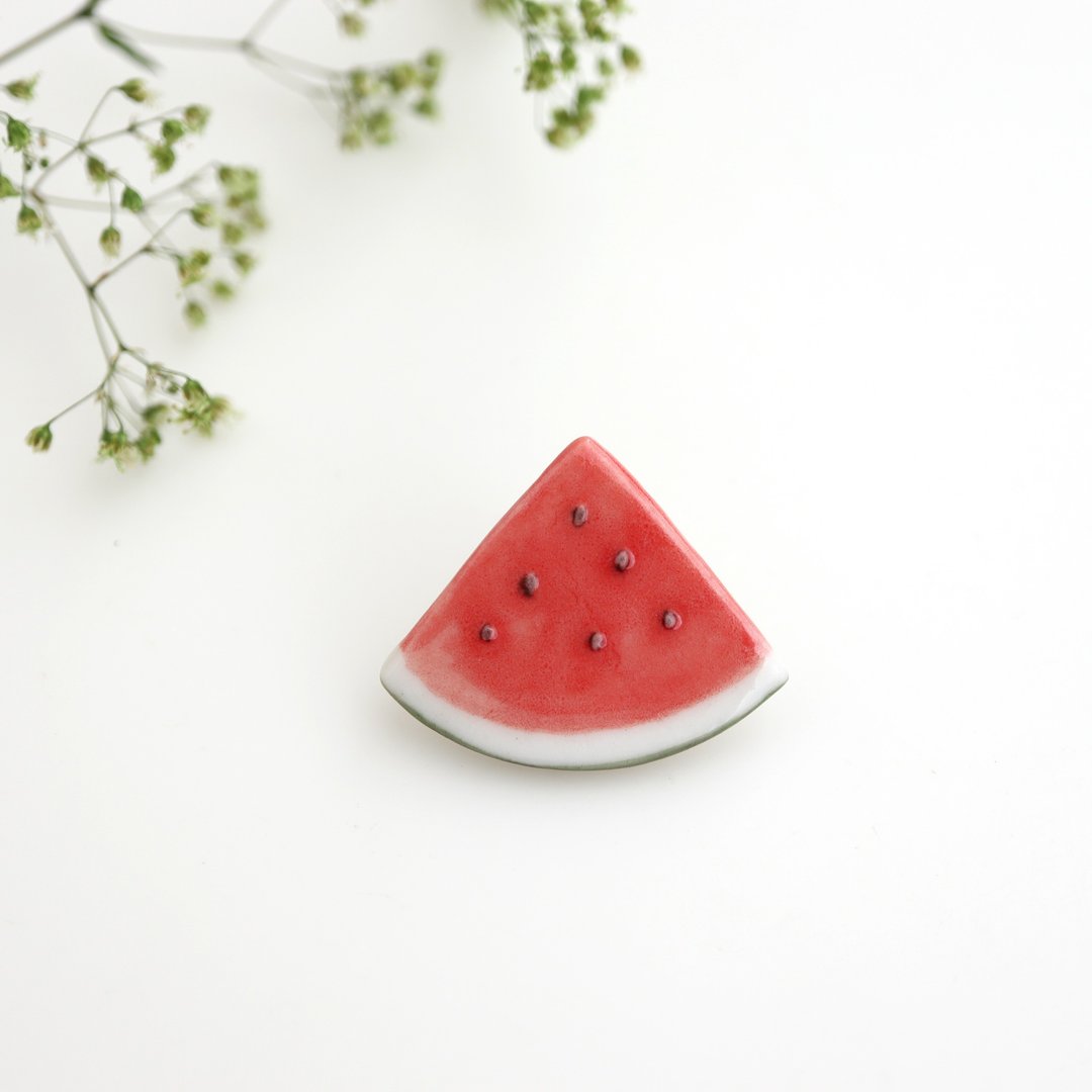 Watermelon pin brooch - 胸针 - 瓷 红色