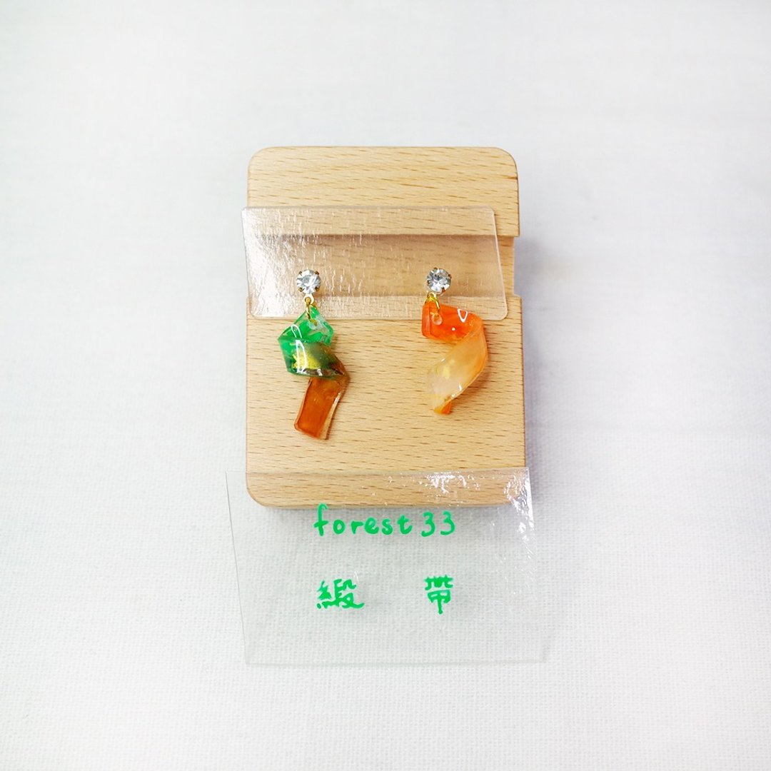 缎带 手绘贴耳耳环 耳夹/耳针 - 耳环/耳夹 - 防水材质 多色
