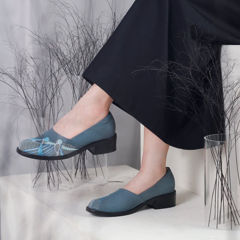 刺绣率性木根鞋 - 乘着梦想/爵士蓝 - 其他女款皮鞋 - 真皮 蓝色